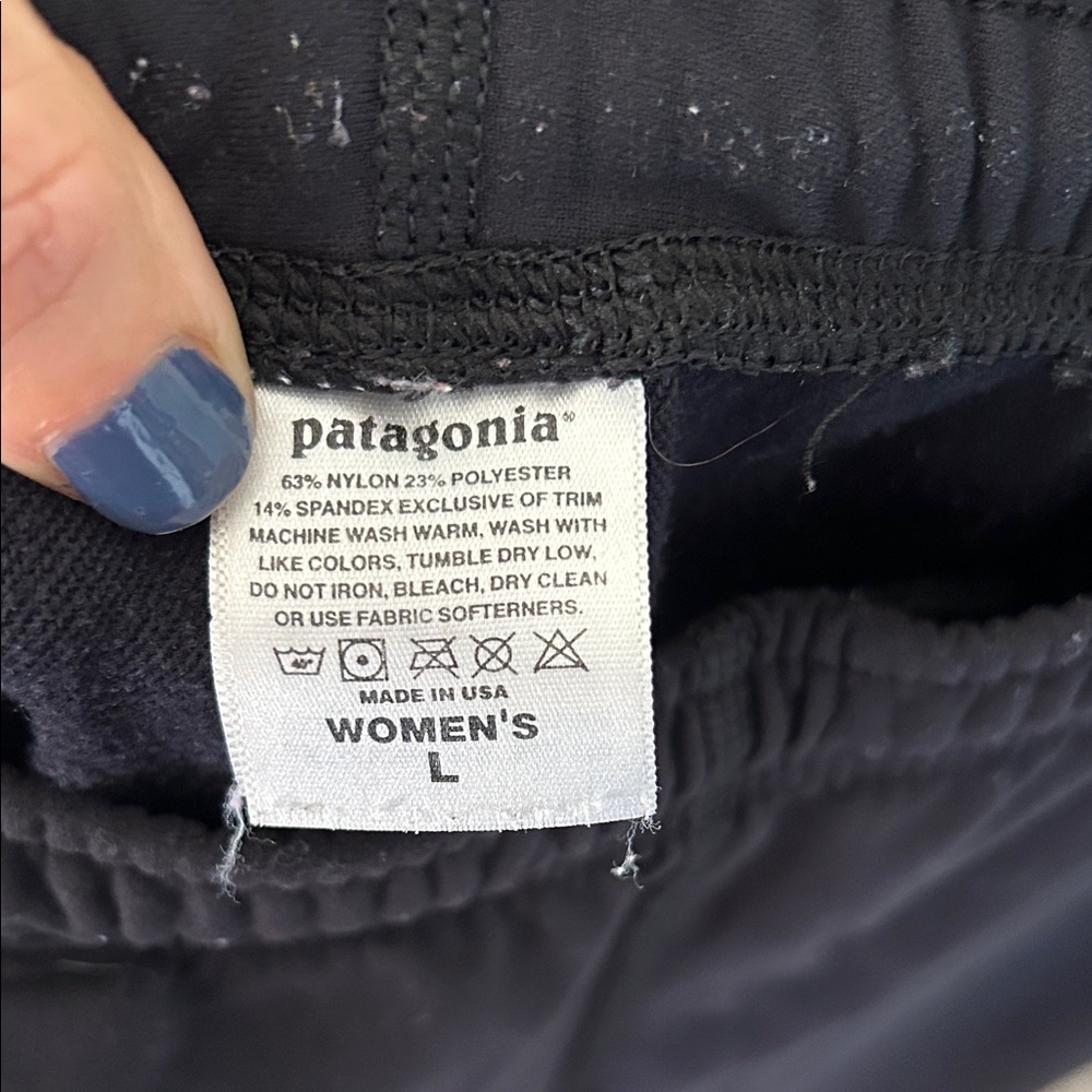 Patagonia Women's Black Active Leggings/Tights - Picture 2 of 4